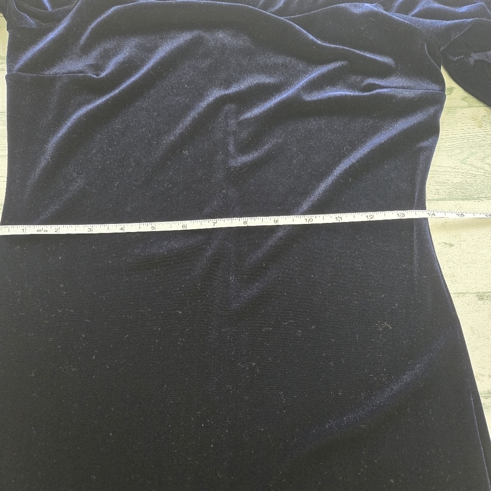 VENUS Navy Velvet Off-The-Shoulder Dress – Size Small - Picture 5 of 10